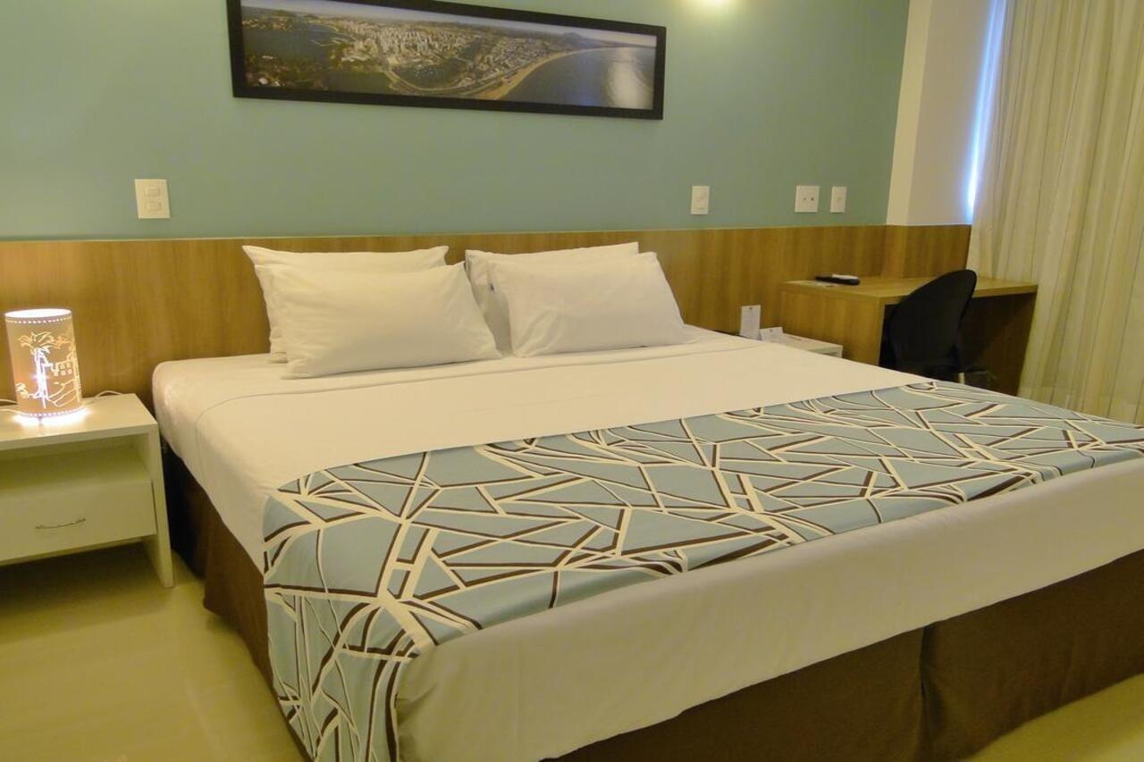 Alameda Vitoria Hotel Bagian luar foto